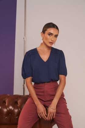 Blusa Decote V Manga Bufante